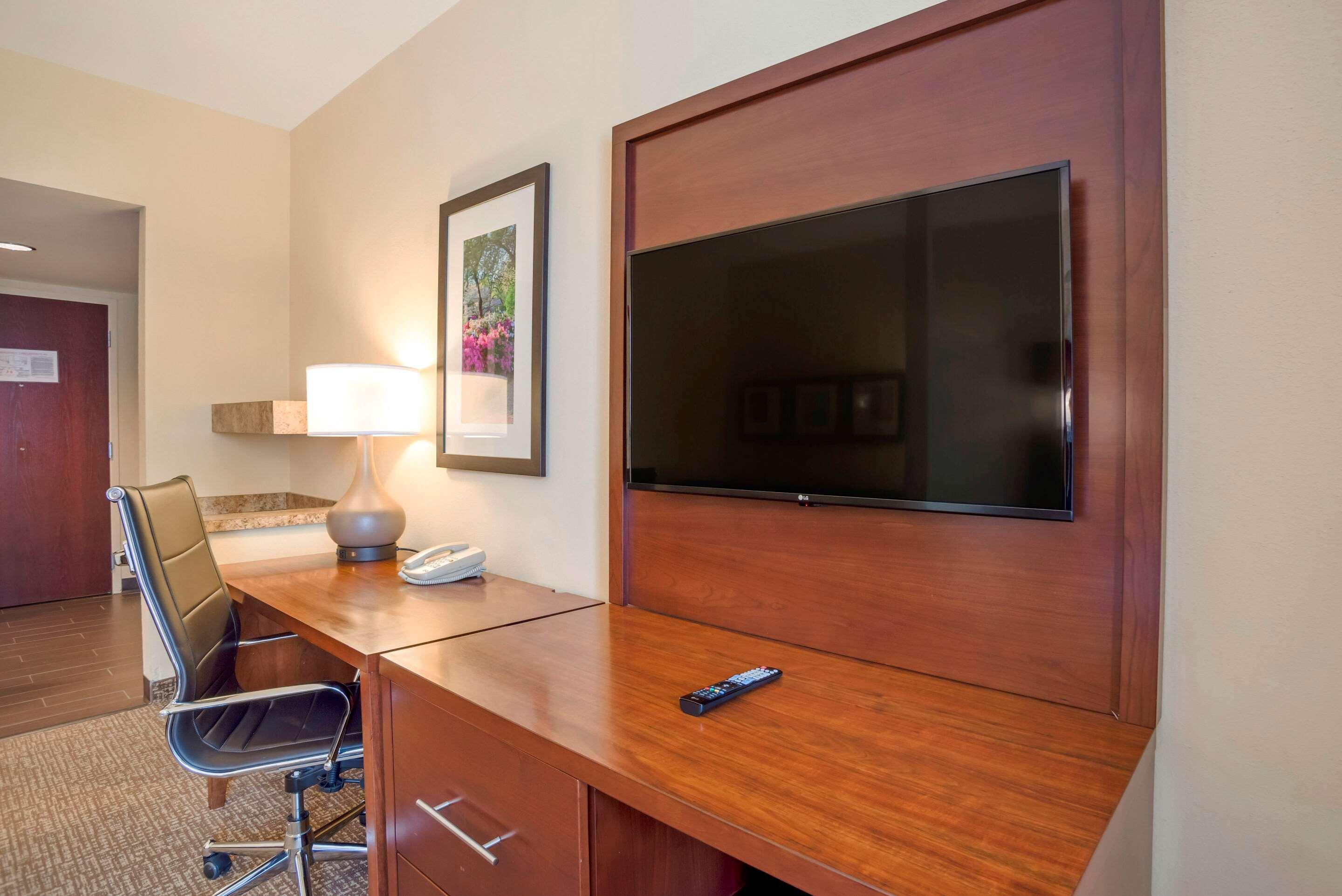 Comfort Suites Fredericksburg North Exteriér fotografie