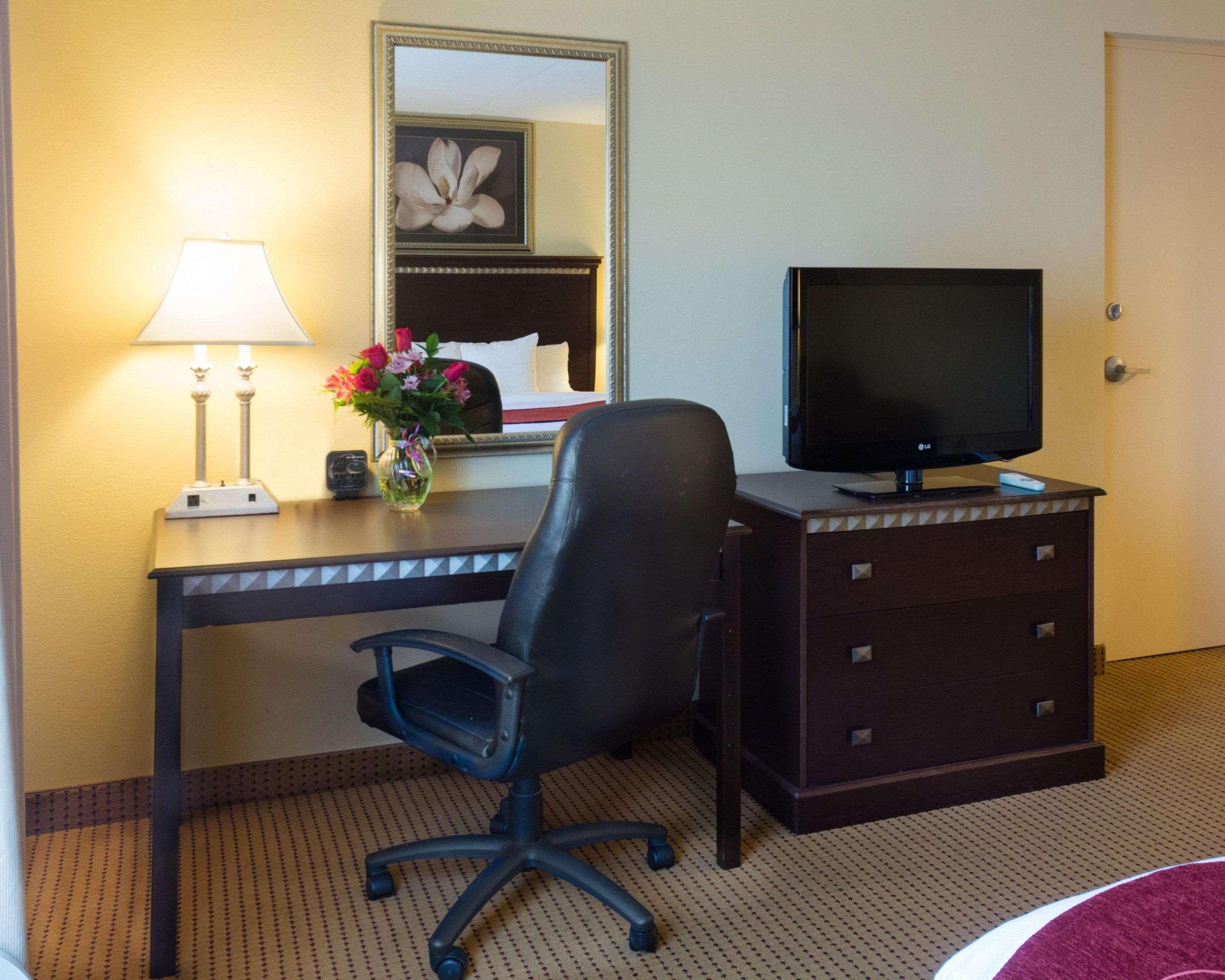 Comfort Suites Fredericksburg North Exteriér fotografie