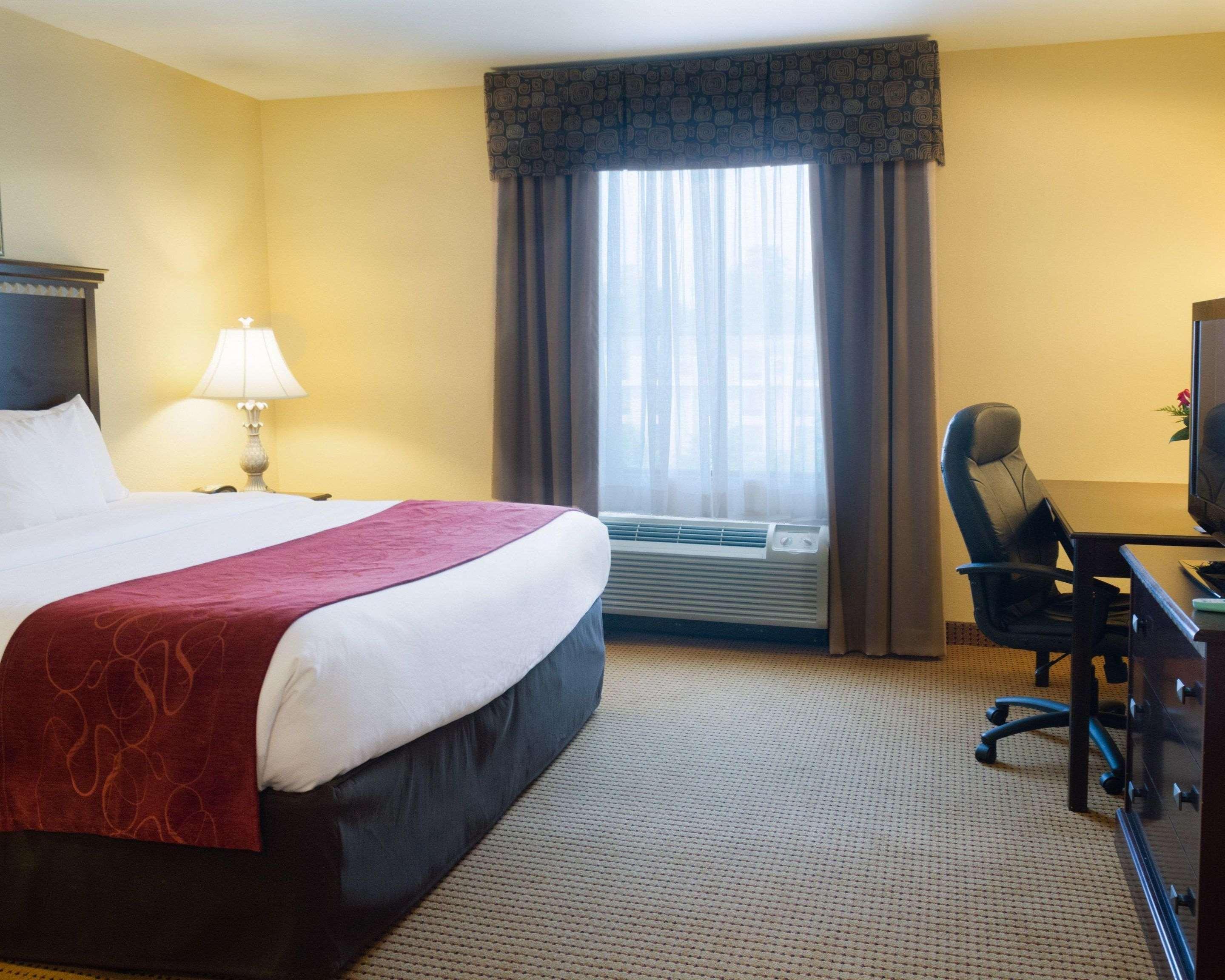 Comfort Suites Fredericksburg North Exteriér fotografie