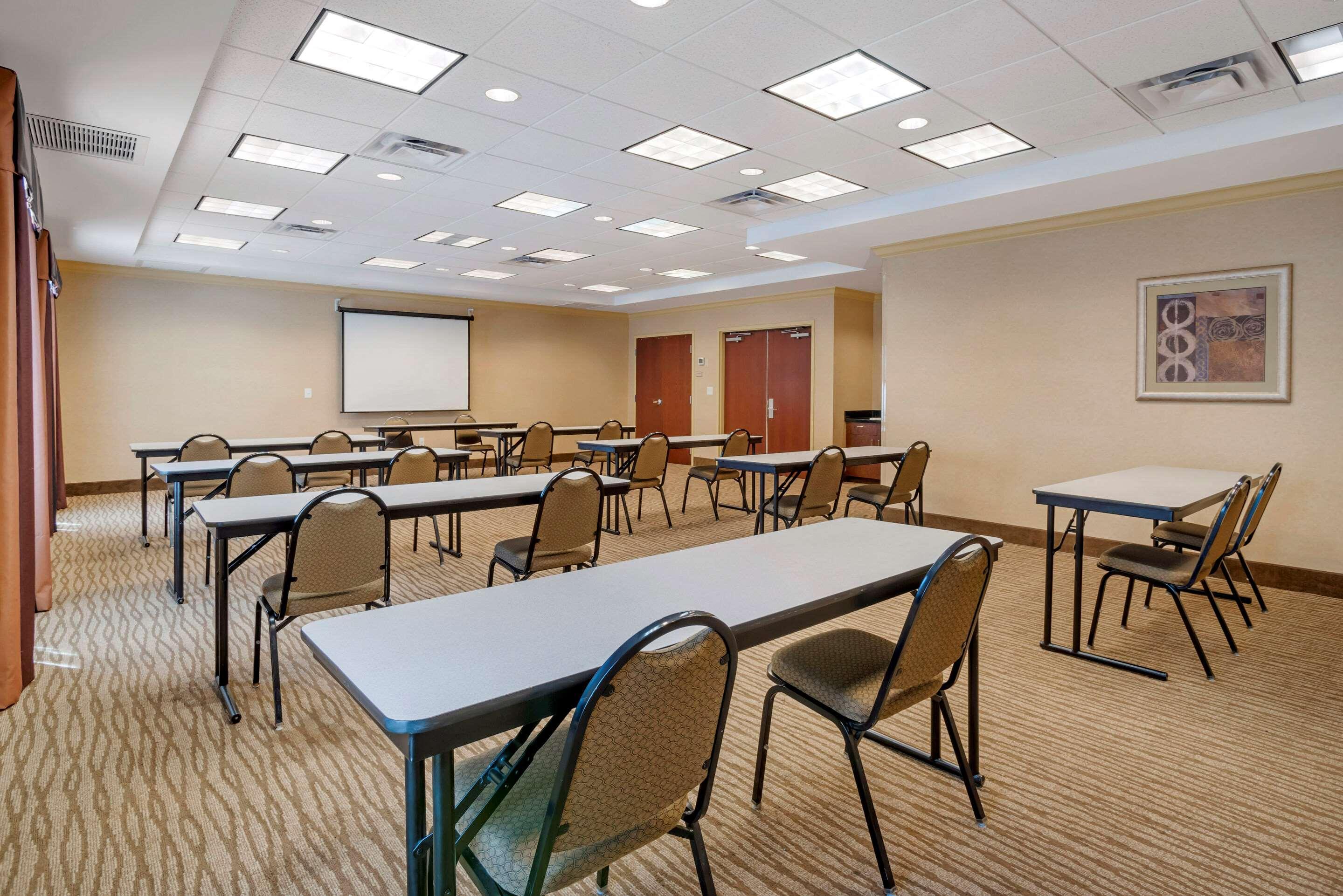 Comfort Suites Fredericksburg North Exteriér fotografie