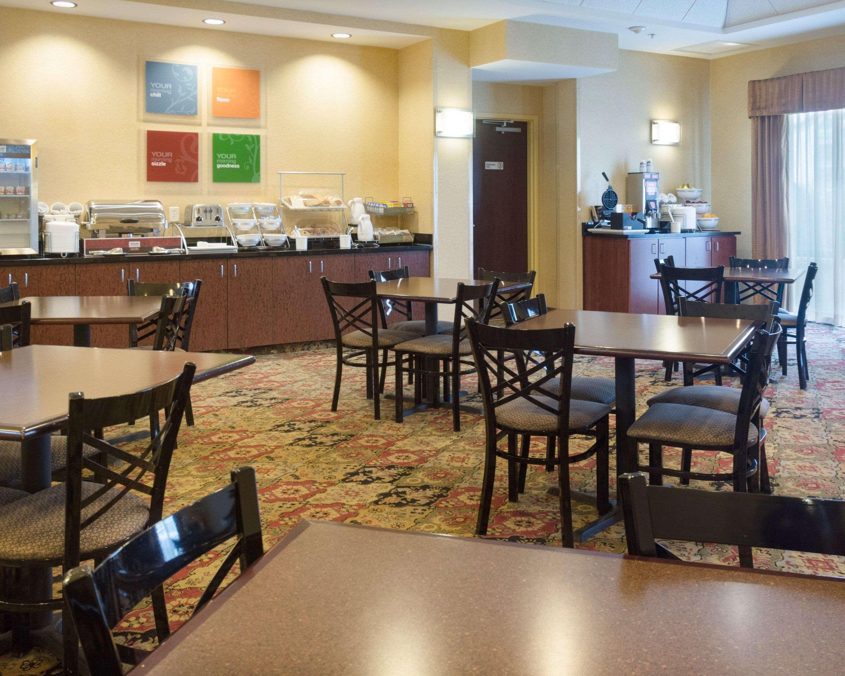 Comfort Suites Fredericksburg North Exteriér fotografie